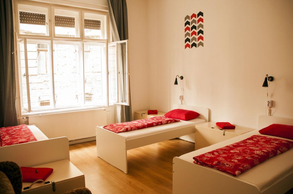 2Night Hostel Budapest Exterior foto